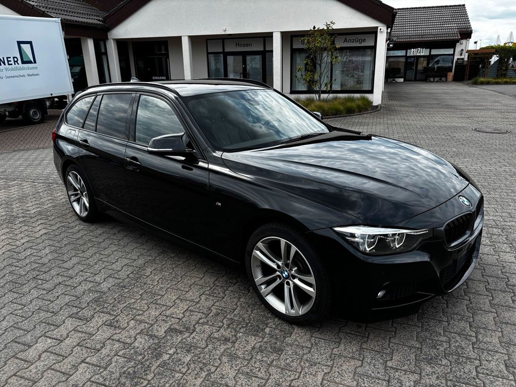 Image of BMW 330
