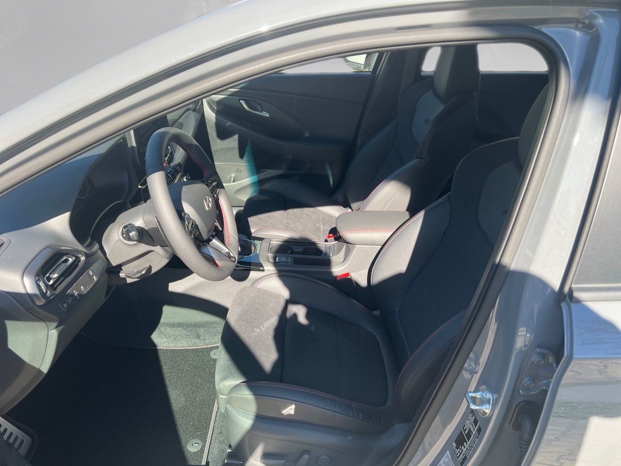 Fahrzeugabbildung Hyundai i30 N-LINE X *KLIMAA*CARPLAY*NAVI*SHZ*LHZ*BT*USB