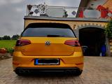 Volkswagen Golf 2.0 TSI DSG 4MOTION R R - : Gelb