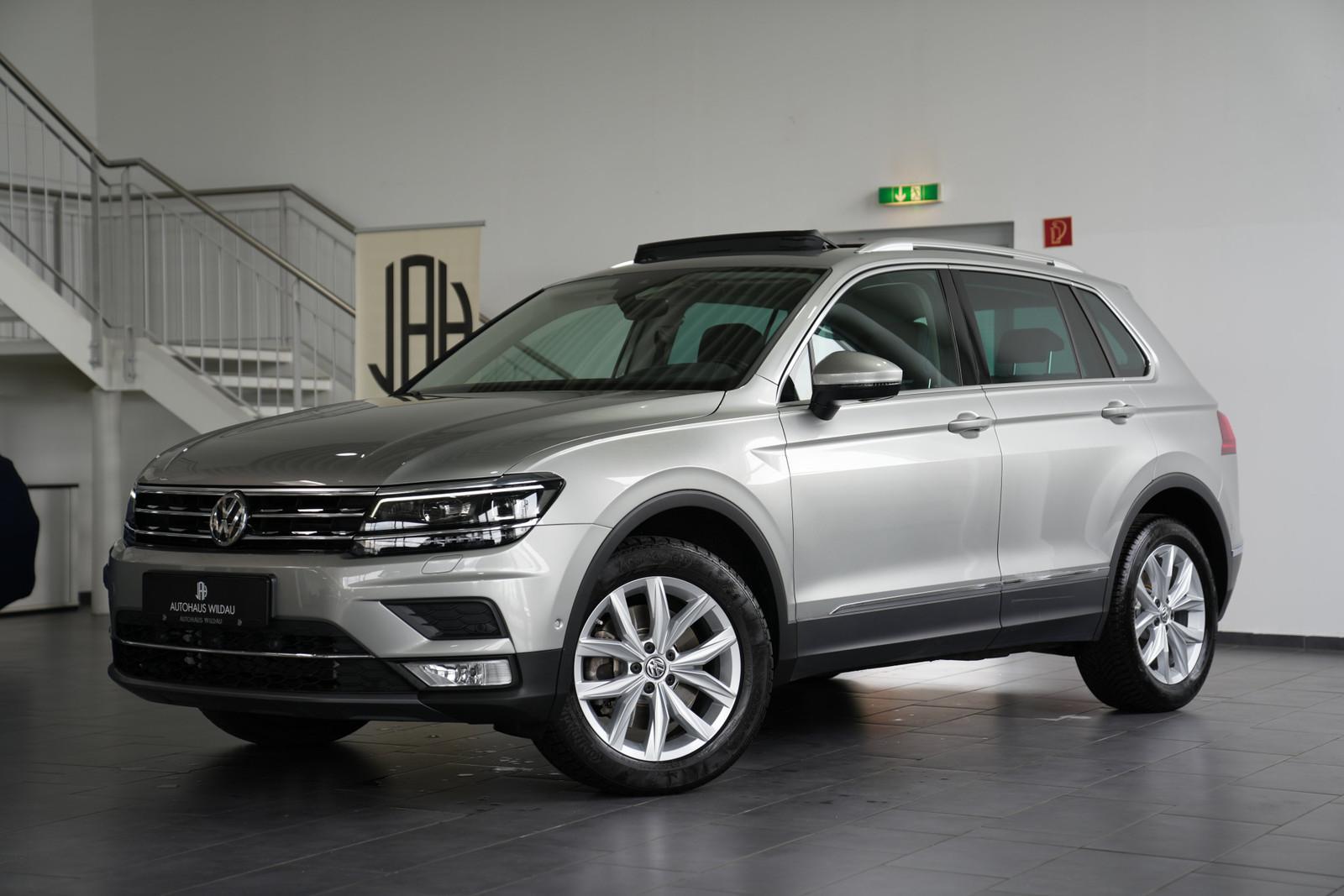 Volkswagen Tiguan Highline 4Motion *AUT*NAV*LED*PANO*ACC*36