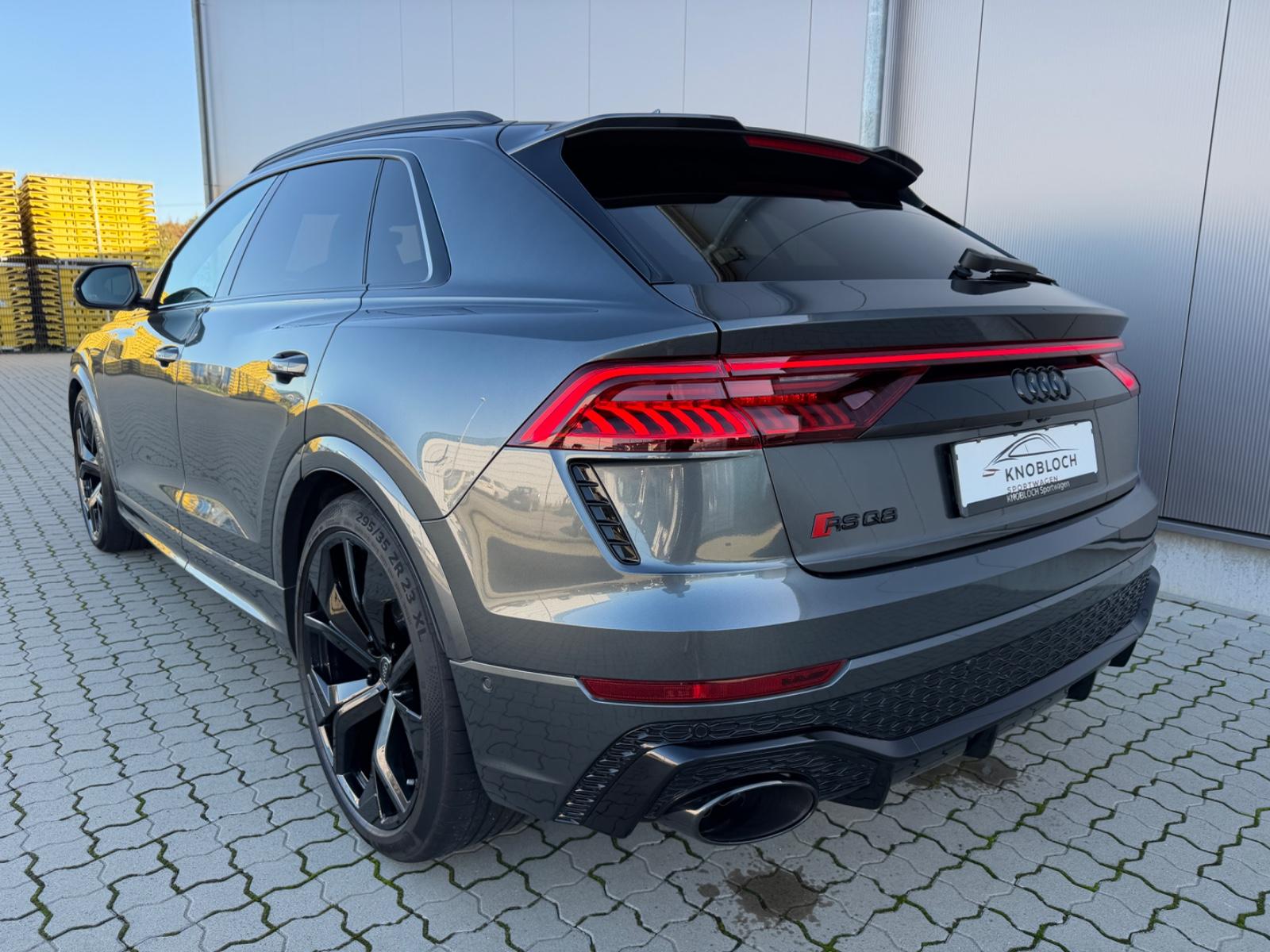 Audi RSQ8 23", AHK, Dynamic, B&O, Keramik, Standheizu