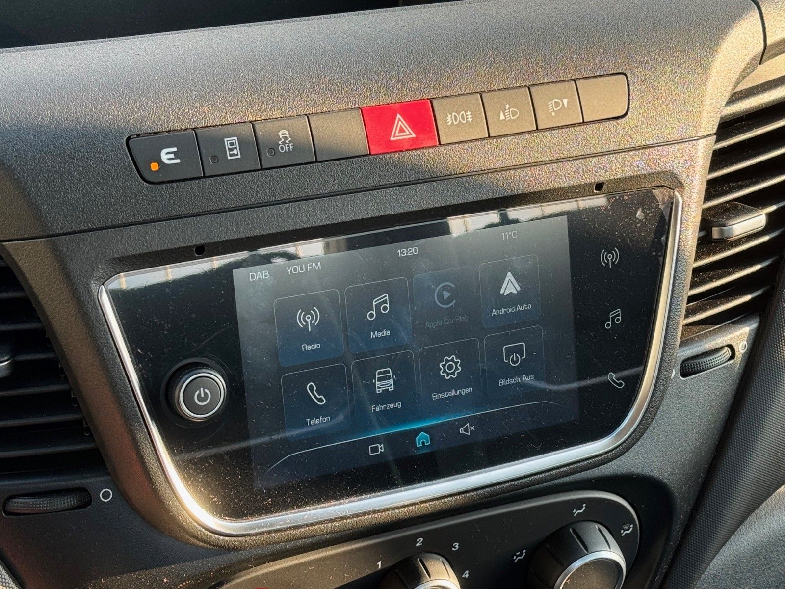 Fahrzeugabbildung Iveco Daily 35S16 HA8 *Rampen*L3.500mm*Automatik*AHK*