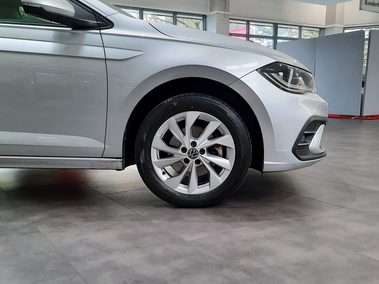 Fahrzeugabbildung Volkswagen Polo Style TSI DSG *Navi*Cam*LED*PDC*Sitzhzg*ACC