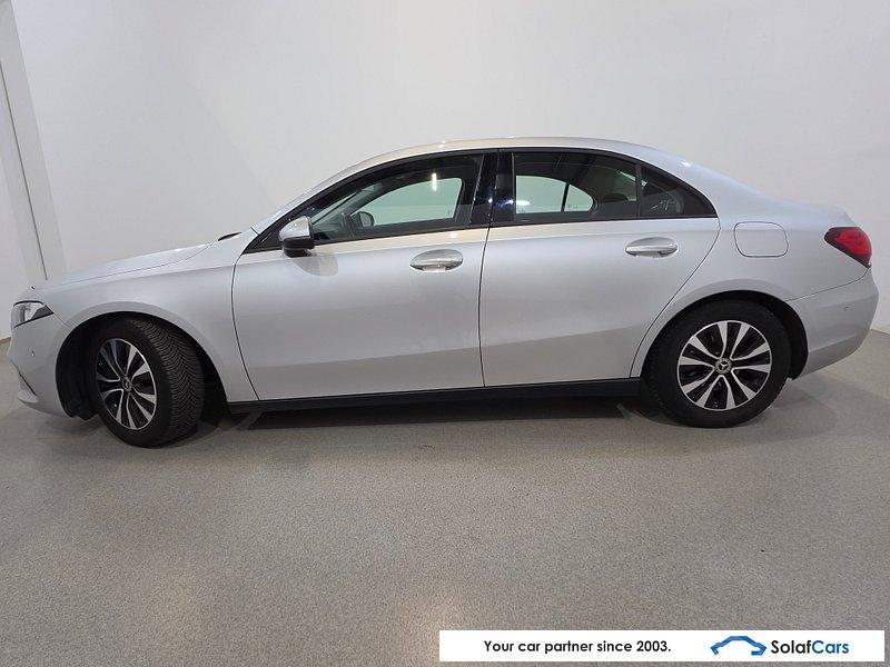 Mercedes-Benz A 180 d Limo Aut. Widescreen Navi KeylessGo Cam