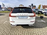 Volvo XC60 B4 Diesel  AWD Aut. ACC AHK Standhzg. - Volvo XC60 in Rostock