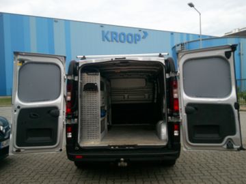 Renault Trafic - 12