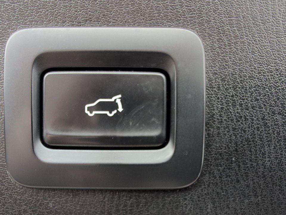 Fahrzeugabbildung Mazda CX-5 SKY-D AWD 6AT NEWGROUND AHK GARANTIE-12/28