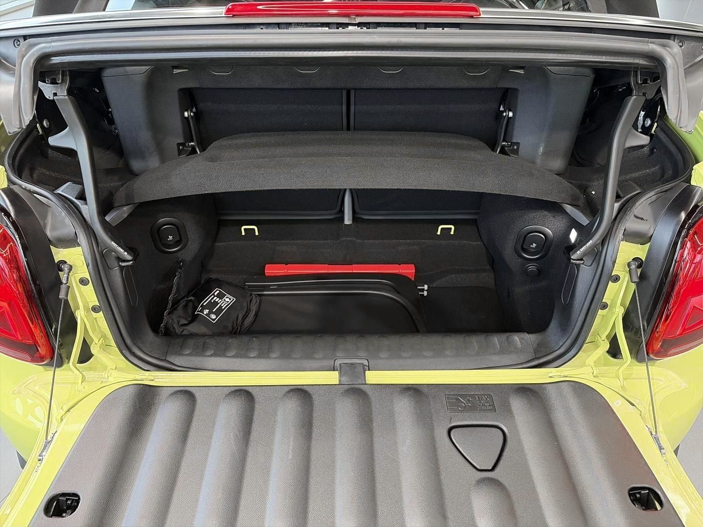 MINI Cooper Cabrio - Bild 15