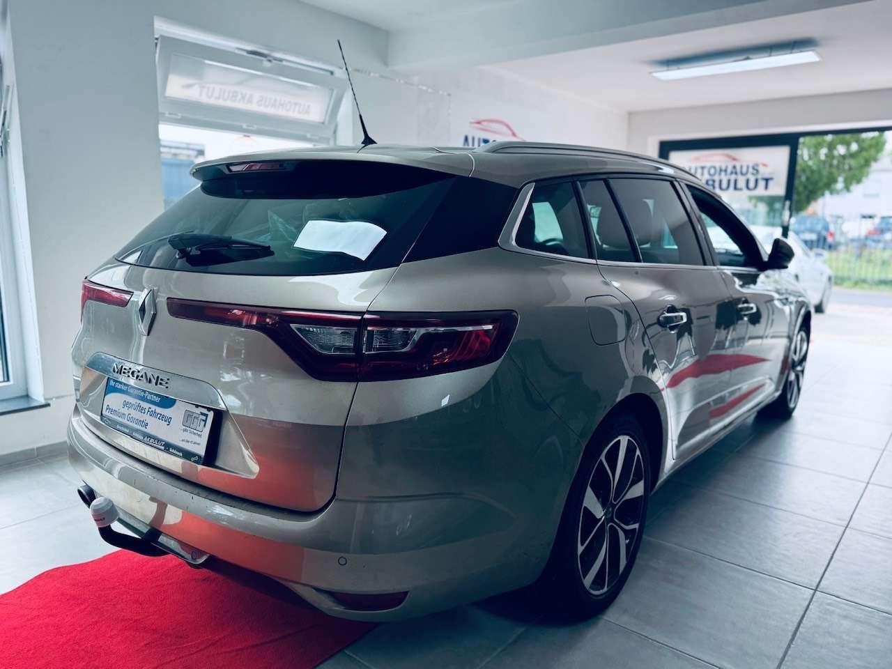 Renault Megane BOSE-Edition*1.Hand+Finanzierung+Garantie
