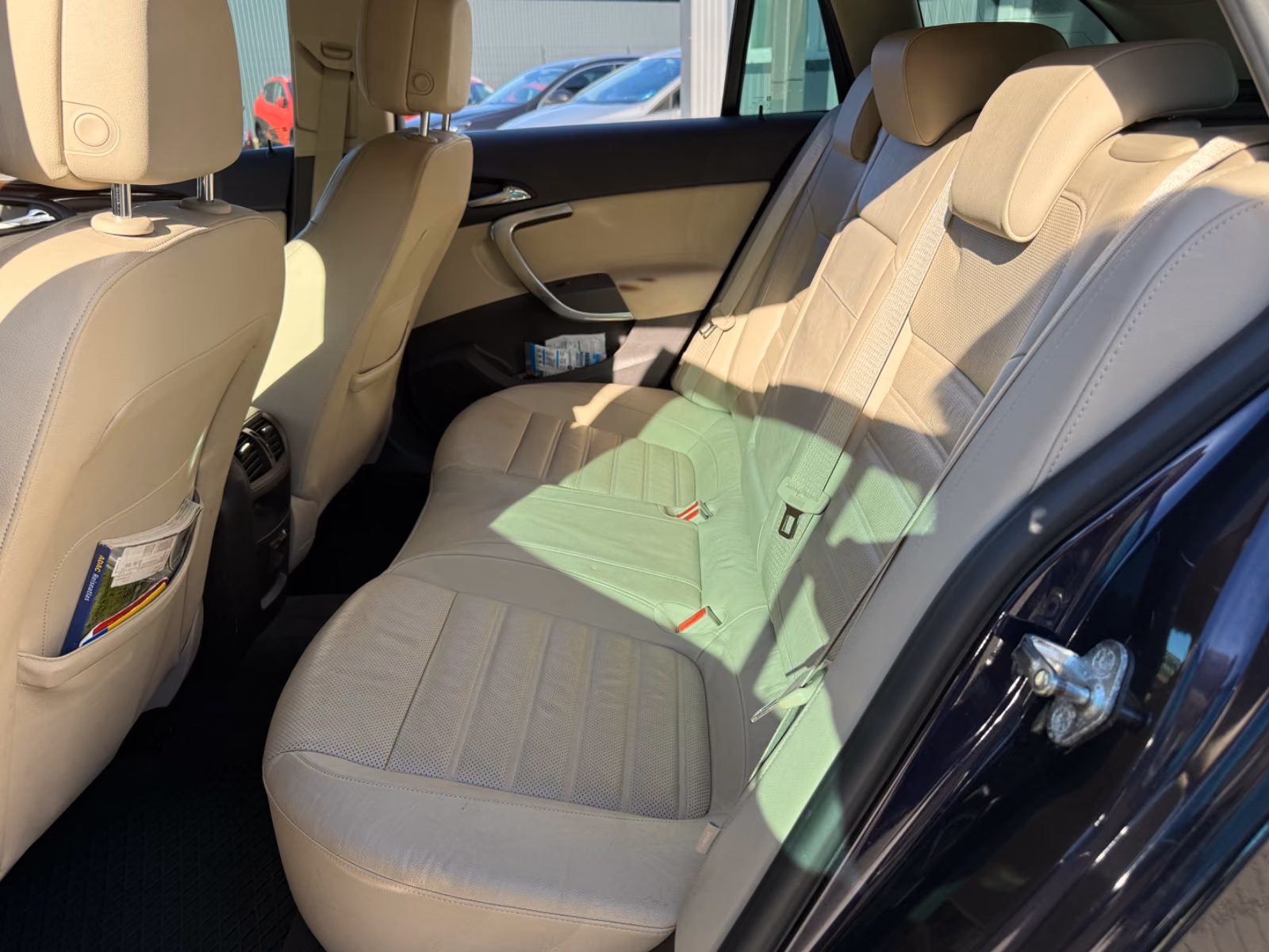 Opel Insignia 2013 — photo 16