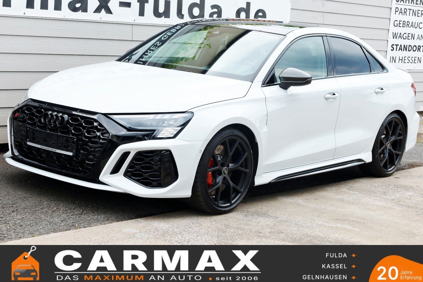 Fahrzeugabbildung Audi RS3 Lim. , RS-Designpaket, HUD,Panorama,Matrix