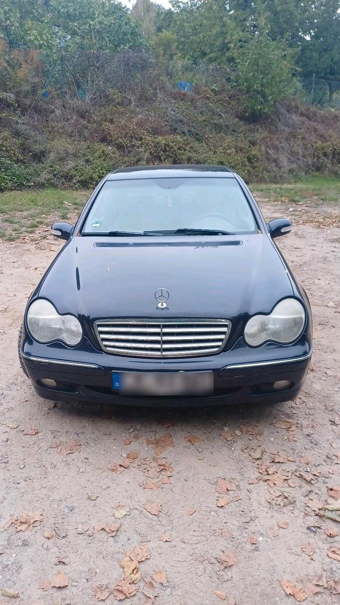 Mercedes-Benz C 200