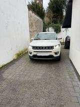 Jeep Compass Limeted 4x4 - Jeep Compass in Köln