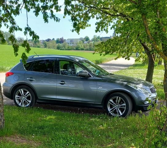 INFINITI QX50