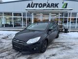 Ford Focus Turnier Champions Edition - Ford Focus: Schwarz, Edition