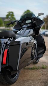 Harley-Davidson Road Glide Limited *CUSTOM* *BOSS AUDIO* - KOFFER AUDI