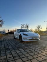 Tesla Model 3 Allradantrieb mit Dualmotor Performa... - Tesla Model 3 in Leipzig