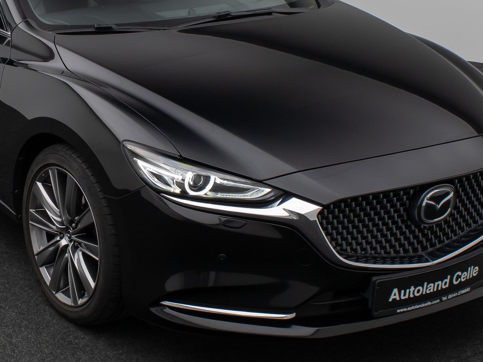 Fahrzeugabbildung Mazda 6 Sports-Line 2.5 ACC Lenkrhzg BOSE 360°Komfort