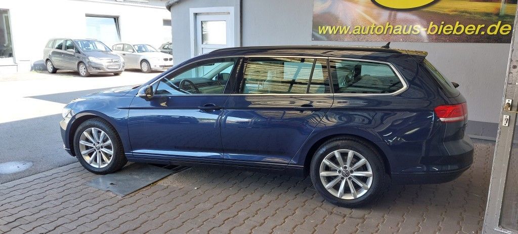 Image of Volkswagen Passat Variant