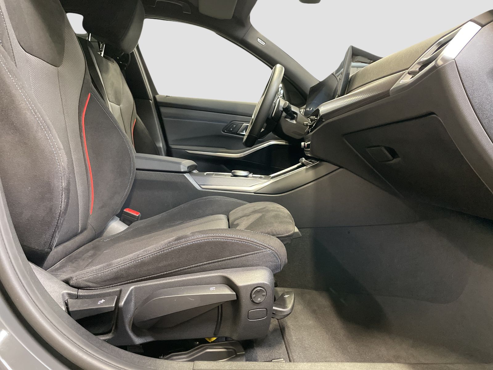 BMW 320 - Bild 11