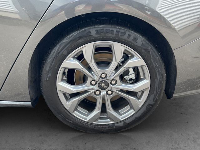 Fahrzeugabbildung Ford Focus Turnier ST-Line X MHEV Winter Paket HUD