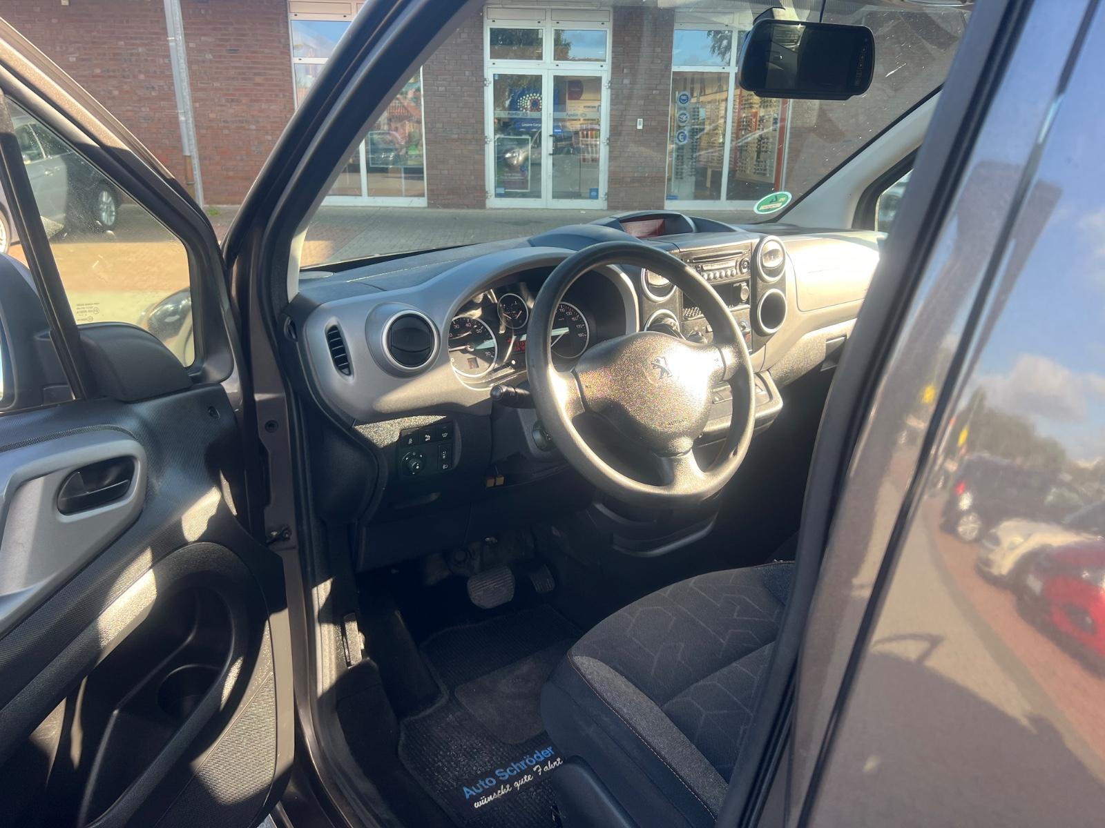 Peugeot Partner Tepee Active Automatik SHZ Klima Tempoma