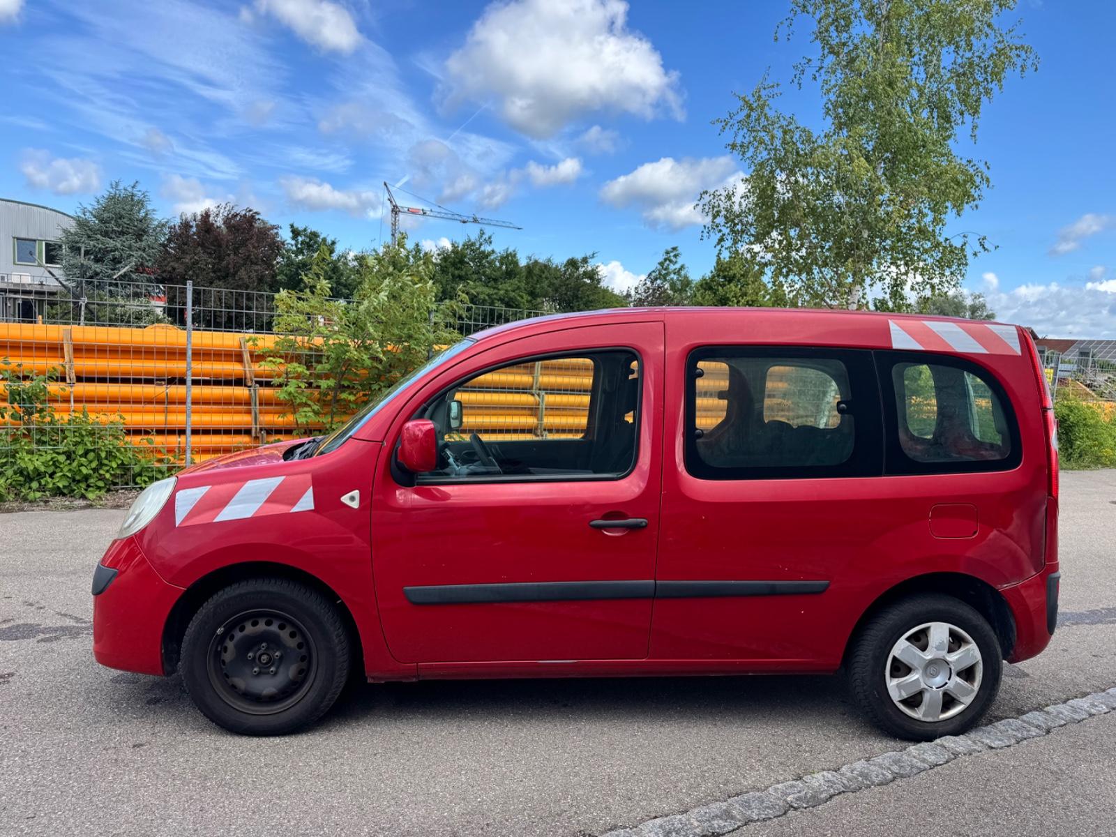 Renault Kangoo 2013 — photo 12