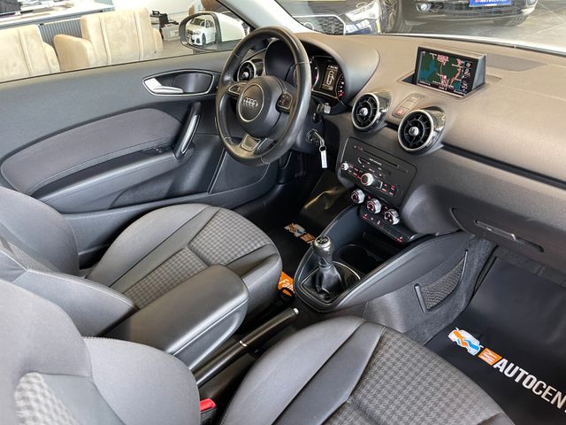 Audi A1 ambition *BI-XENON*NAVI*SZHZ*TEMPOMAT*PDC*