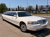 Lincoln Town Car Stretchlimousine Limo Stretch 9 P 120 - : Limousine, Stretch