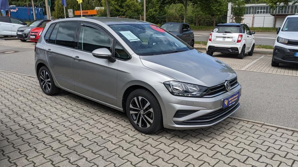 GOLF SPORTSVAN Climatronic Totwinkelwarner USB W