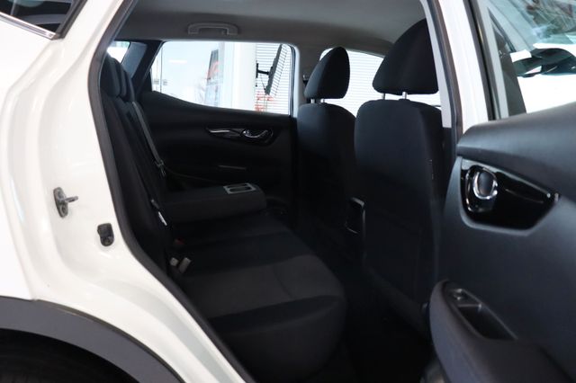 Fahrzeugabbildung Nissan Qashqai Acenta+ 1.6 dCi |1HAND|PDC|SHZ|LED|