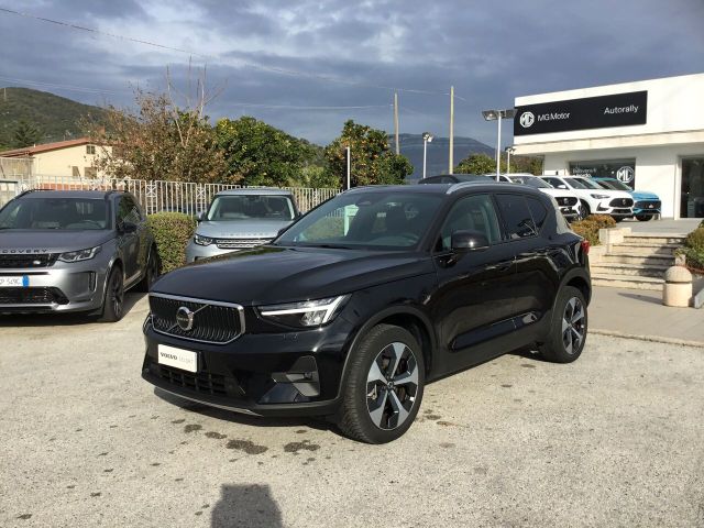 Другие Volvo XC40 B3 Core Cambio Automatico