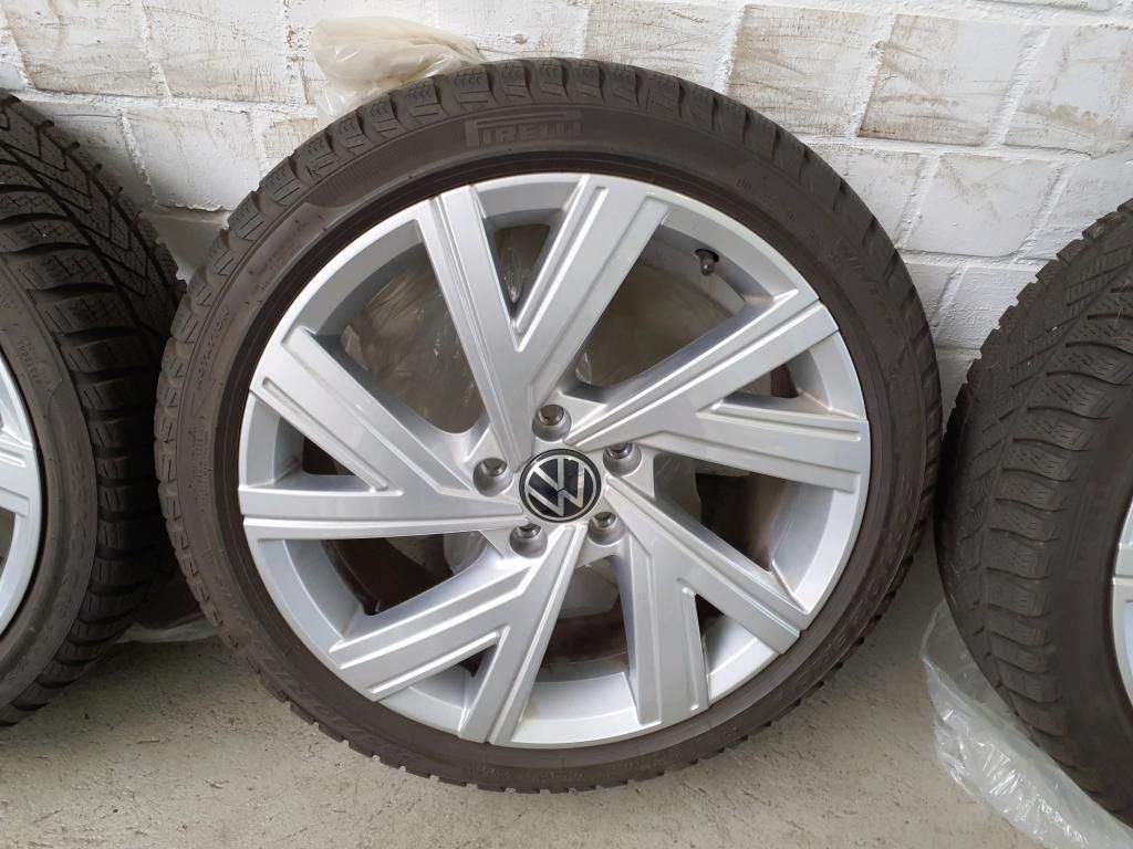 Volkswagen Golf GTI 2.0 TSI 180kW Klima*Tempo*Nav*PDC*SH