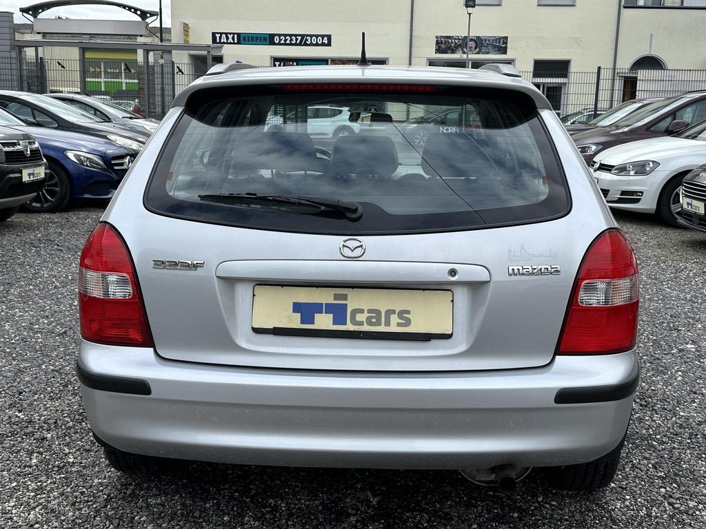 Mazda 323