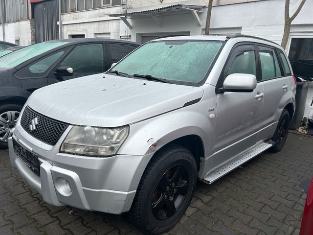 Suzuki Grand Vitara 1.9 DDIS Club*KLIMAAUTOM*AHK*ALLRAD