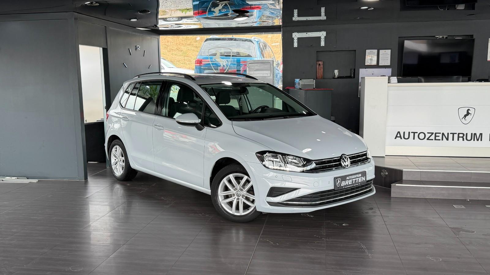 Volkswagen Golf Sportsvan 1.0 TSI VII Comfortline*SHZ*AHK