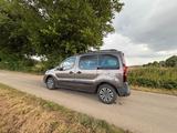 Peugeot Partner Tapee Outdoor - Peugeot: Outdoor