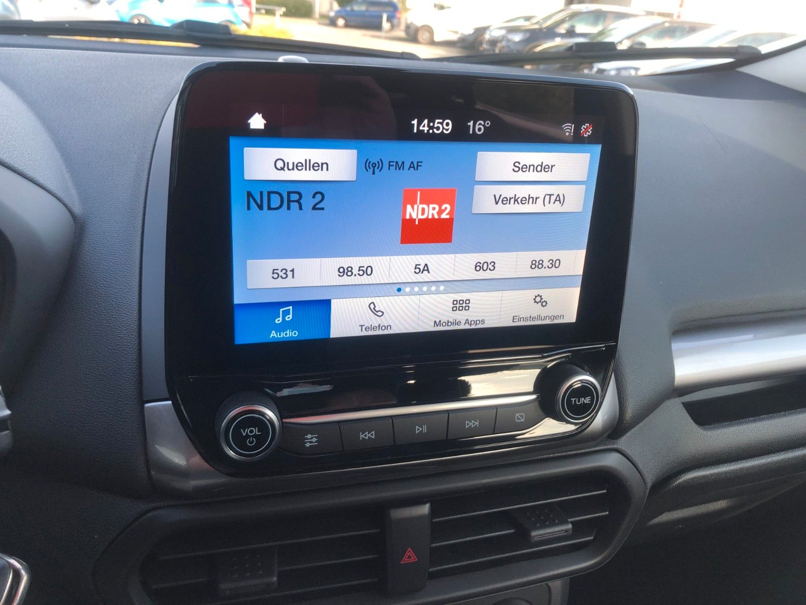 Fahrzeugabbildung Ford EcoSport Cool & Connect