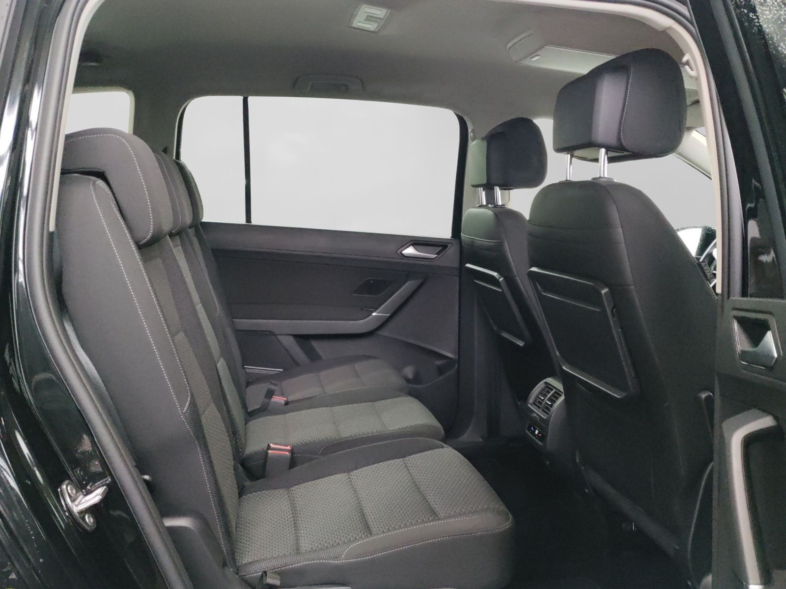 Volkswagen Touran - Bild 6