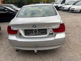 BMW 318i - BMW 318 aus 2007: 318i