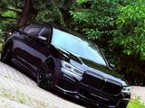 BMW 750d *EINZELSTÜCK* V12 OPTIK 22R ALU ( TIEFER ) - BMW: 7 V12