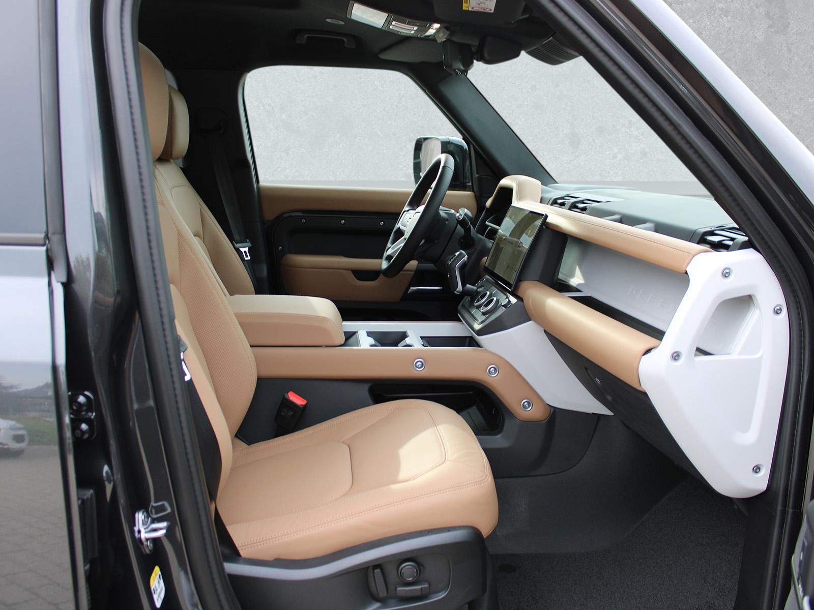 Fahrzeugabbildung Land Rover Defender 110 D350 X-Dynamic HSE