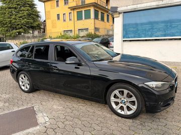 BMW 320 - 3