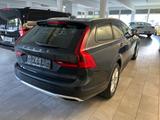 Volvo V90 Cross Country AWD - Volvo V90 Cross Country aus 2017