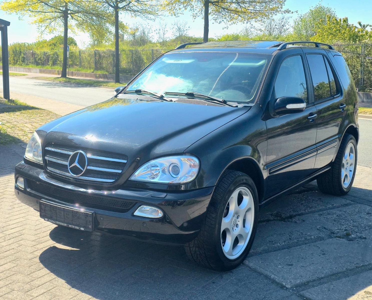 Mercedes-Benz ML 400