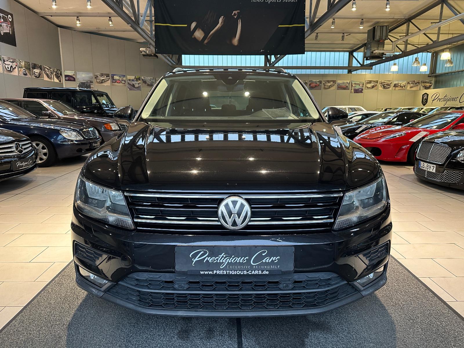 Volkswagen Tiguan 1.4TSI Sound DSG NAV 20´ Pano Digi Tacho!