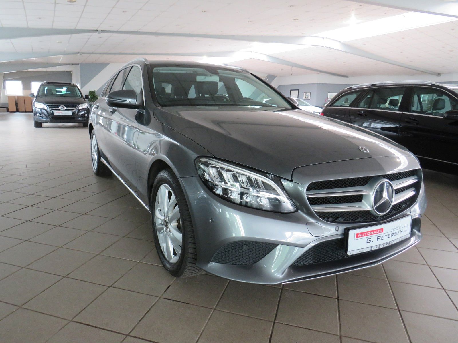 Fahrzeugabbildung Mercedes-Benz C 220 T d*9G TR*LED*CAM*Distronic*Standheizung*