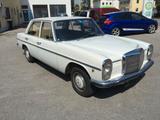 Mercedes-Benz W115 / 220 D Strich 8 - Mercedes-Benz 220: 220d W115