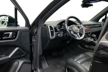 Fahrzeugabbildung Porsche Cayenne E-Hybrid | PANO | BOSE | AMBI | PDLS