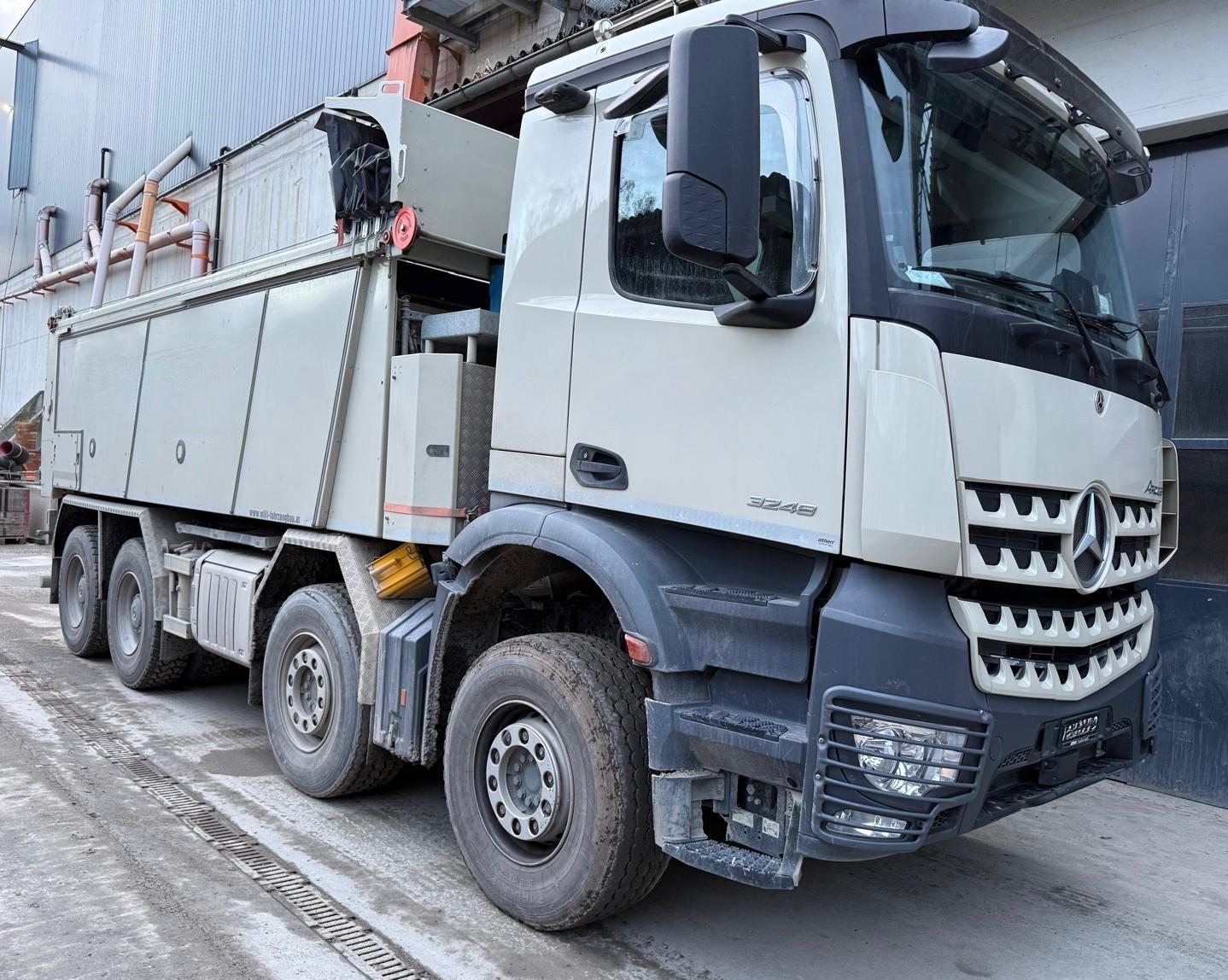 Mercedes-Benz Arocs 3248 8x4, E6, Abschieber